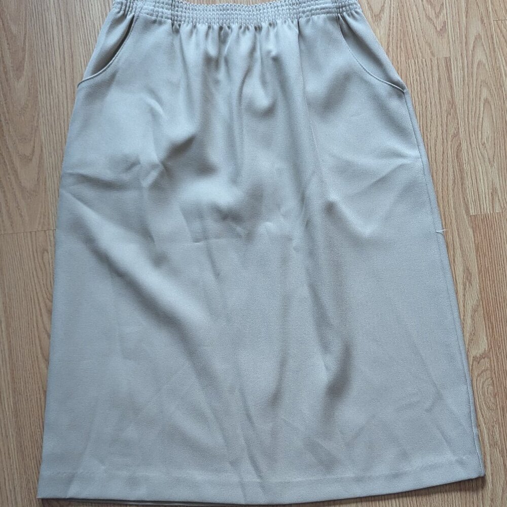 VTG Pull-On Skirt